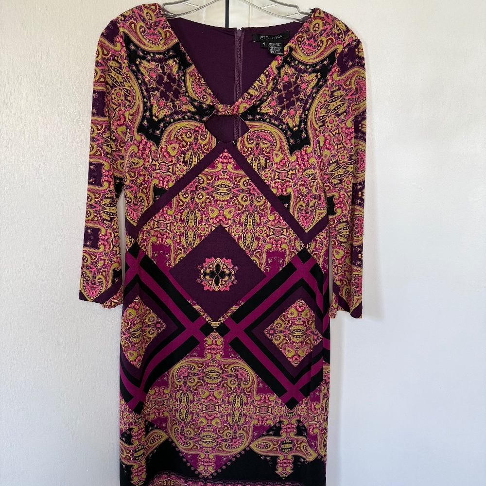 Etcetera patterned sheath dress, keyhole neckline, size 4, paisley